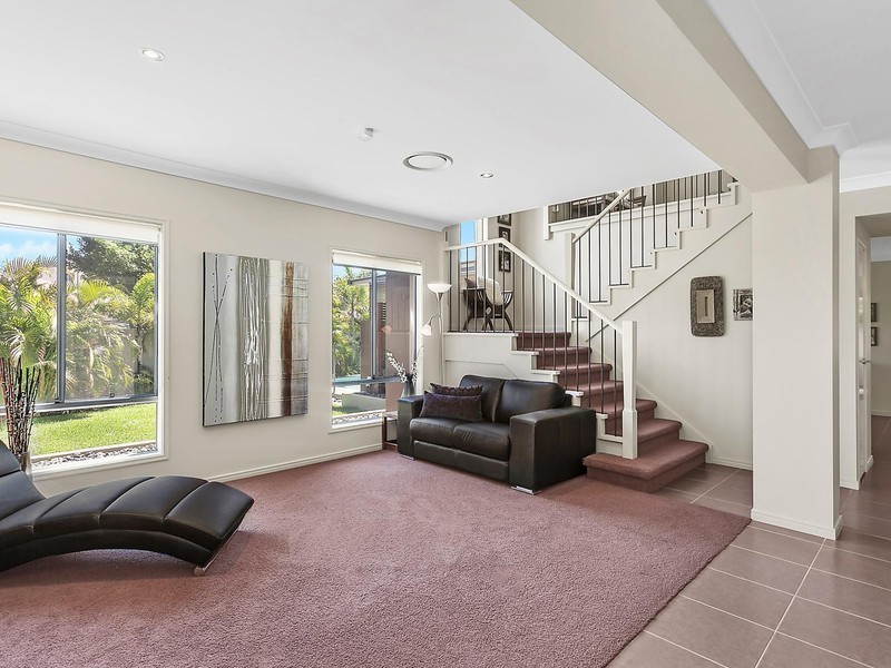 9 Palladium Boulevard, Hope Island QLD 4212