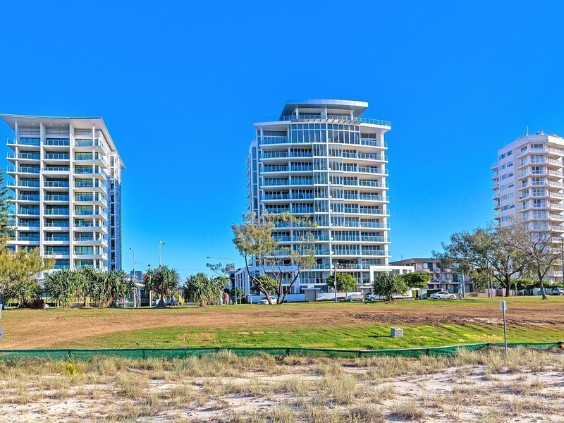 1001/1 Haig Street, Kirra QLD 4225