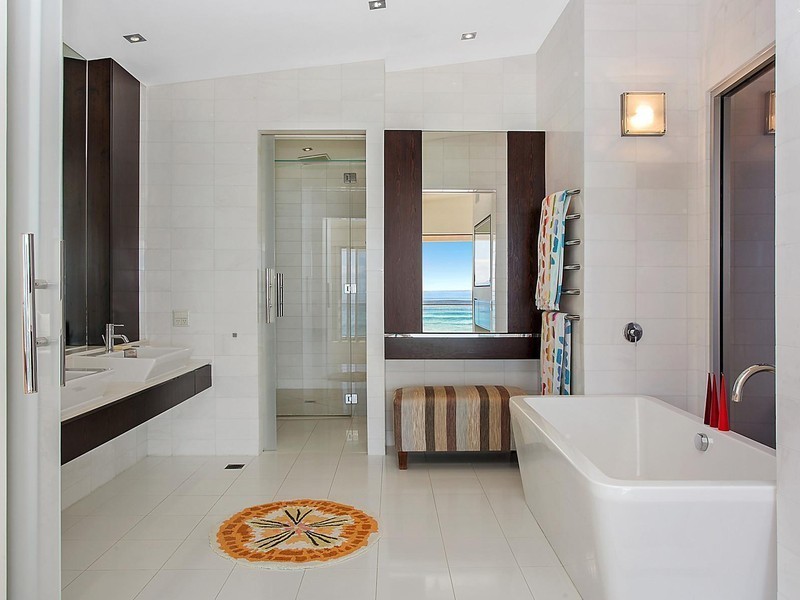 89 Albatross Avenue, Mermaid Beach QLD 4218