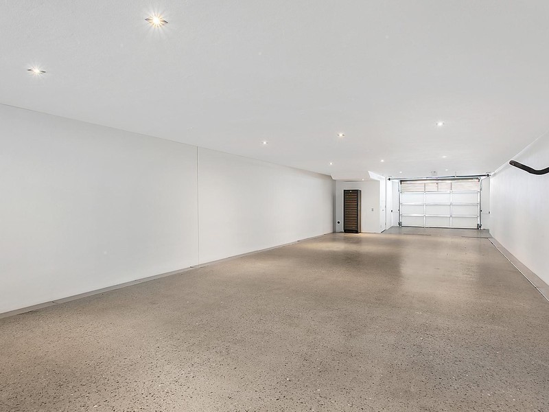 89 Albatross Avenue, Mermaid Beach QLD 4218