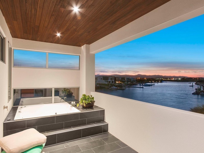 34 Palladium Boulevard, Hope Island QLD 4212