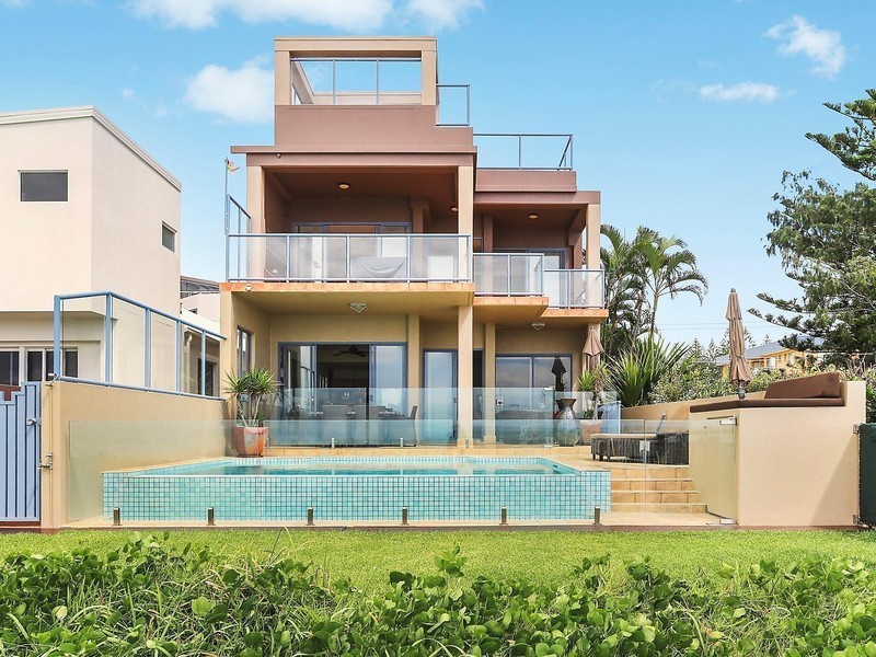 1/169 Hedges Avenue, Mermaid Beach QLD 4218