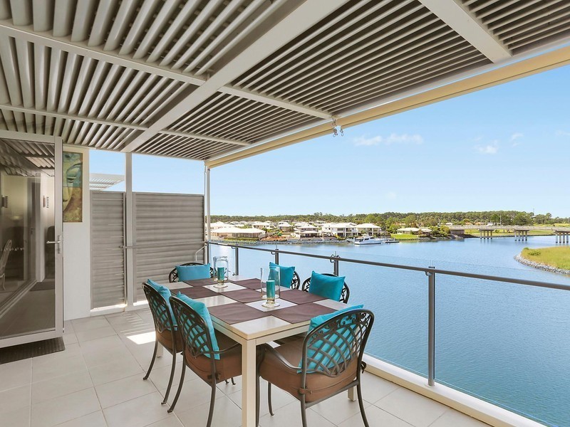442/3 Pendraat Parade, Hope Island QLD 4212