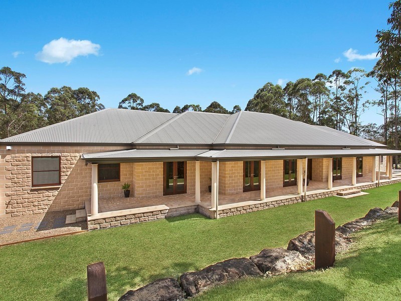 15 Hazlett Street, Maudsland QLD 4210