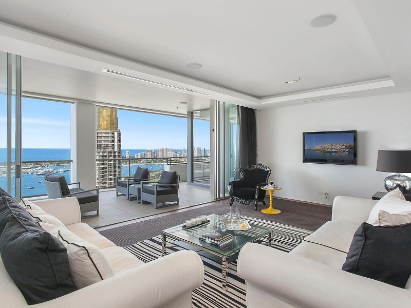 303/105 Scarborough Street, Southport QLD 4215