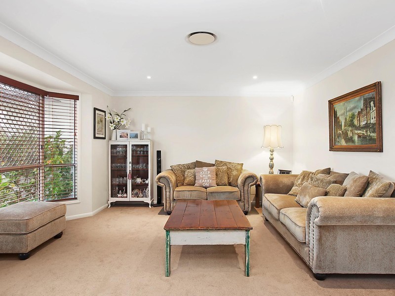 21 Deborah Avenue, Benowa Waters QLD 4217