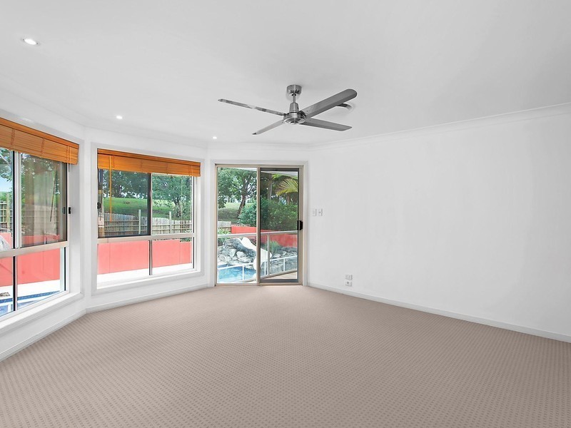 47 Canada Place, Arundel QLD 4214