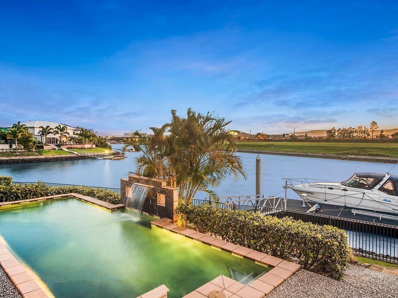 20 North Bank Court, Helensvale QLD 4212