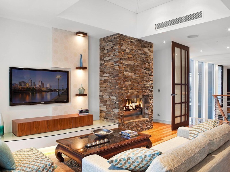 7 Knightsbridge Parade West, Sovereign Islands QLD 4216