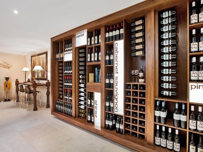 7 Knightsbridge Parade West, Sovereign Islands QLD 4216