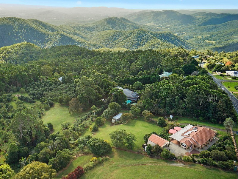 228-230 Macdonnell Road, Tamborine Mountain QLD 4272