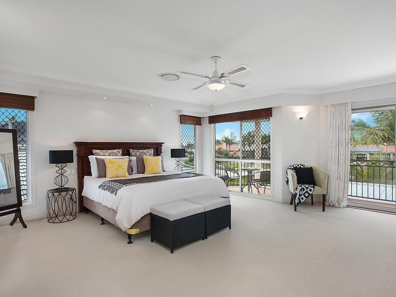 7 Argyle Crescent, Sorrento QLD 4217