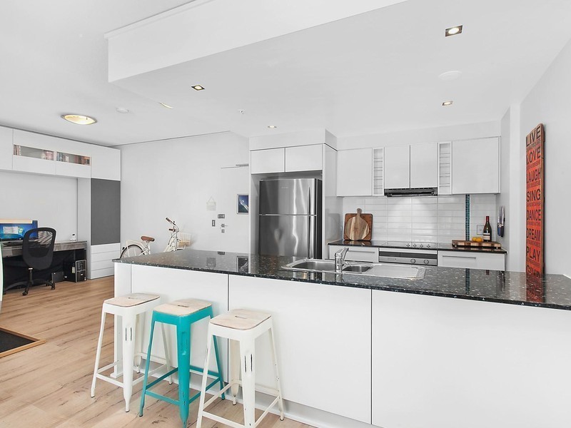 2104/22 Surf Parade, Broadbeach QLD 4218