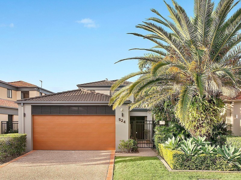 524 Oyster Cove Promenade, Helensvale QLD 4212