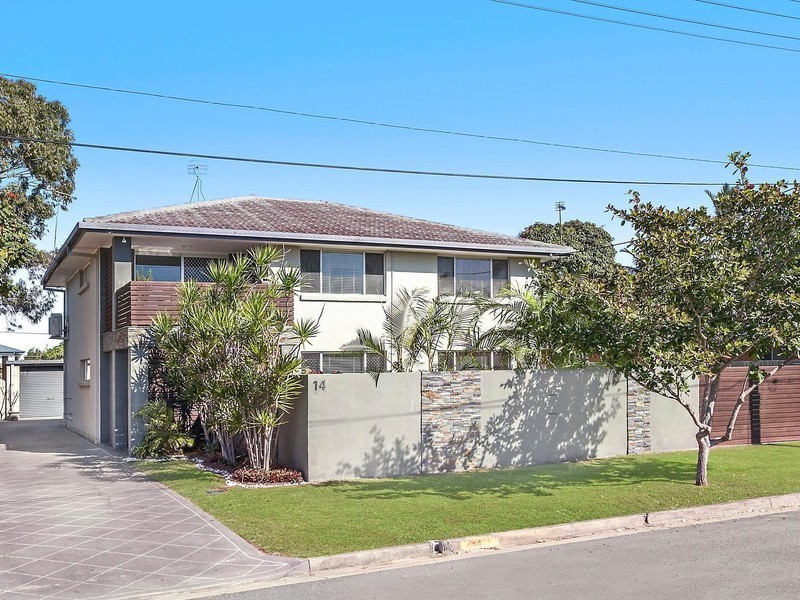 14 Muscovey Avenue, Paradise Point QLD 4216