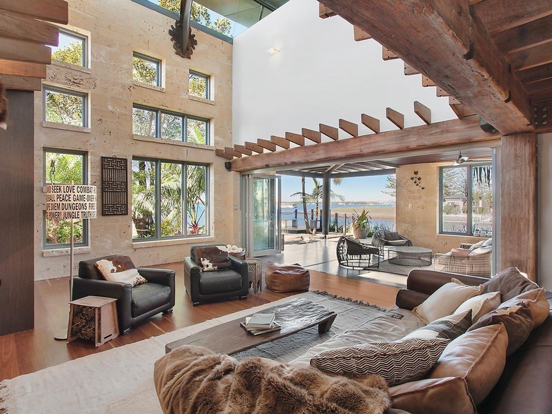 2 Anglers Esplanade, Runaway Bay QLD 4216