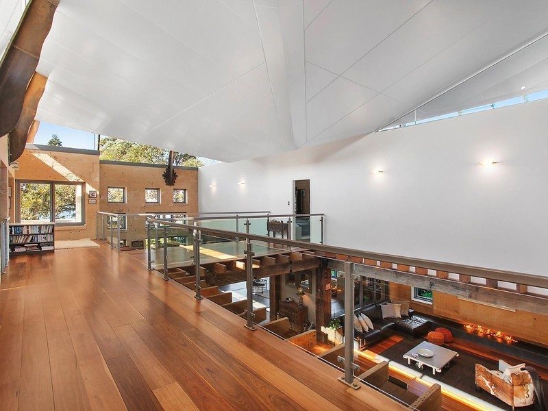 2 Anglers Esplanade, Runaway Bay QLD 4216