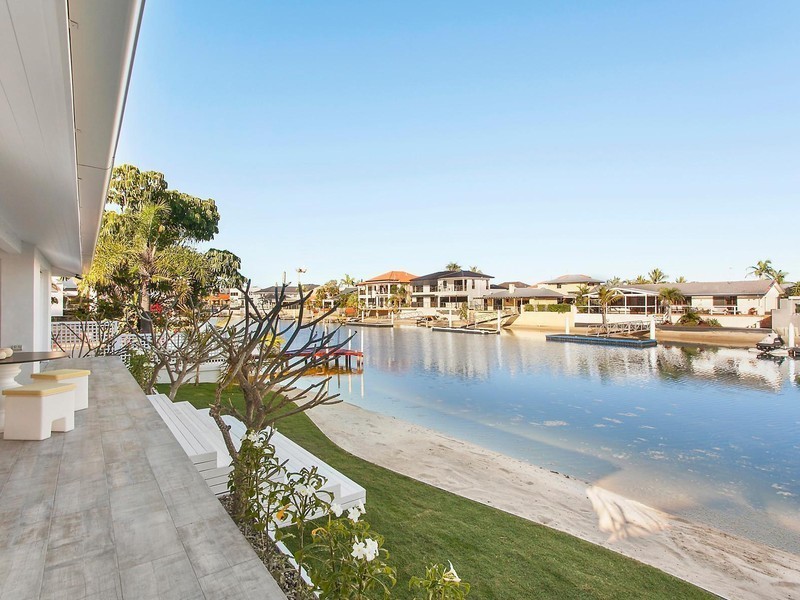 6 Viking Court, Paradise Waters QLD 4217