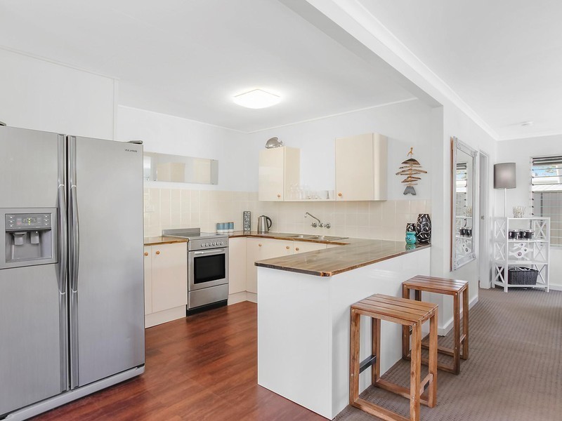 15 Anita Avenue, Miami QLD 4220