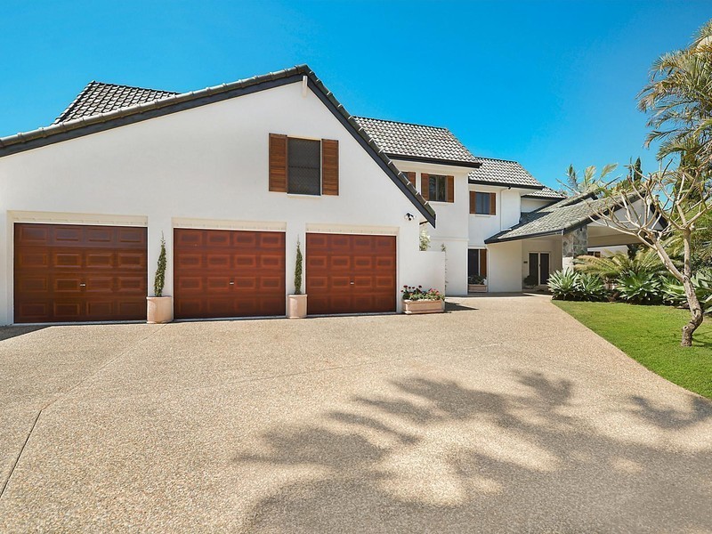 6-8 Fitzwilliam Street, Carrara QLD 4211