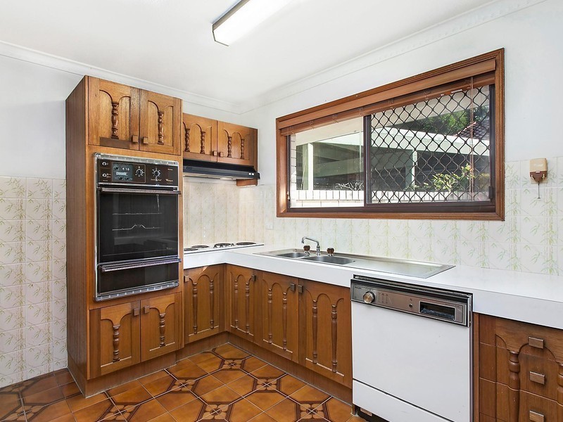 1/42 Duet Drive, Mermaid Waters QLD 4218