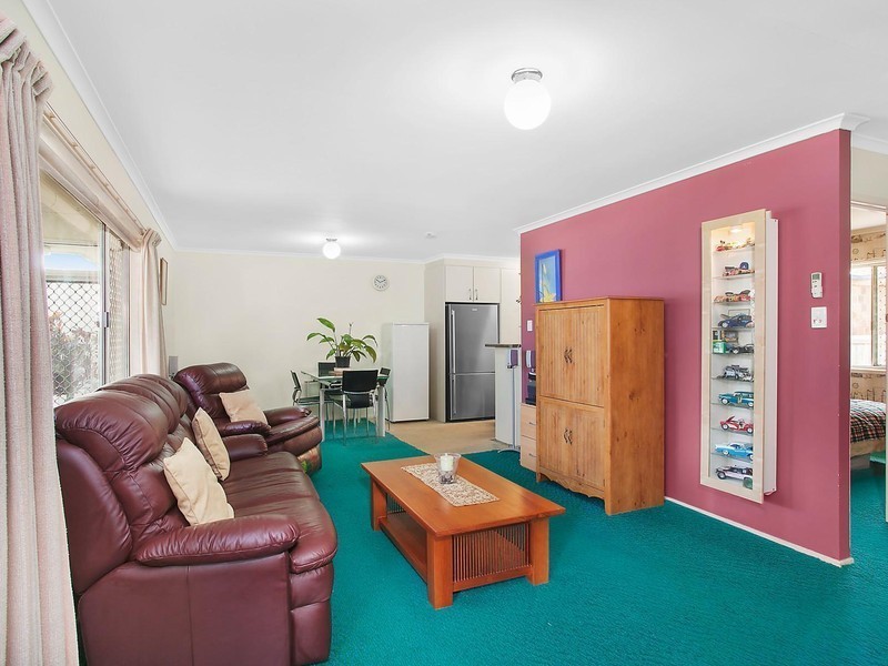 47 Stradbroke Street, Biggera Waters QLD 4216