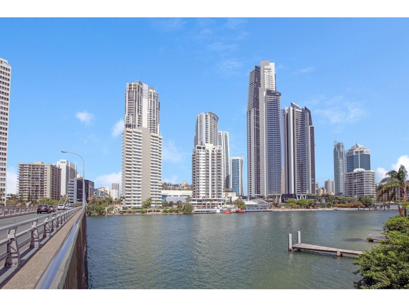 5/19 Darrambal Street, Surfers Paradise QLD 4217