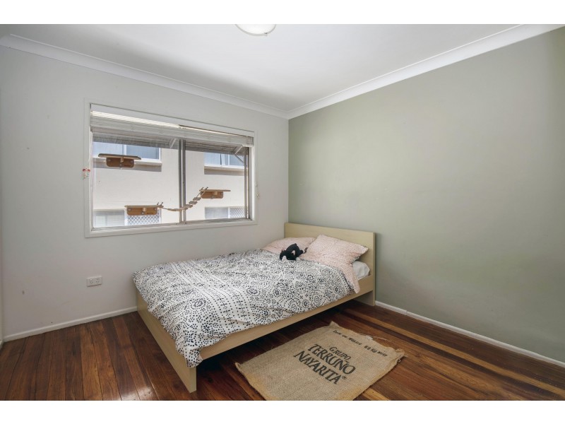 5/19 Darrambal Street, Surfers Paradise QLD 4217