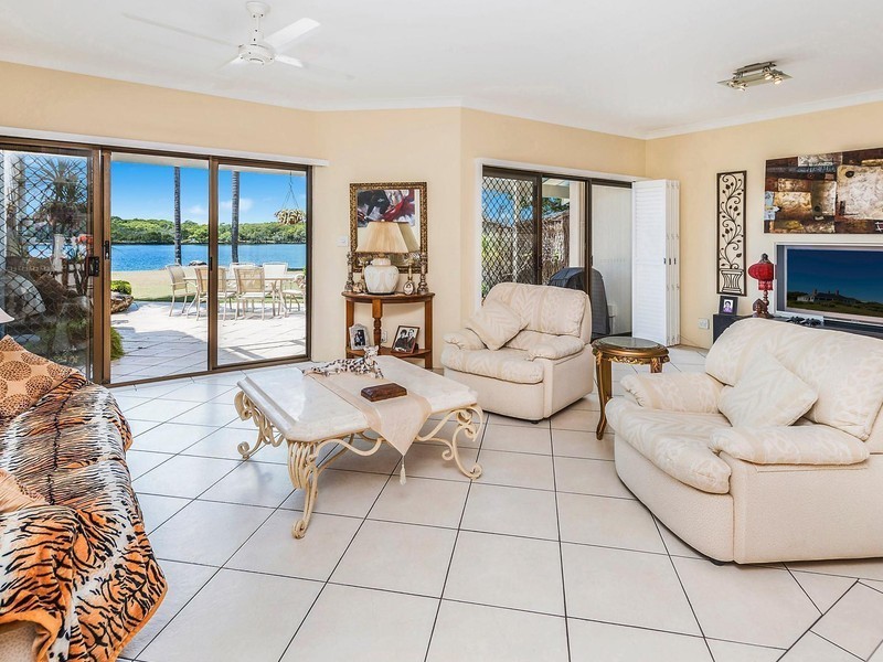 16/81 Boykambil Esplanade, Hope Island QLD 4212