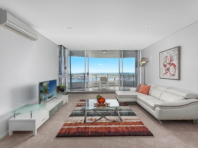 1703/4 Como Crescent, Southport QLD 4215