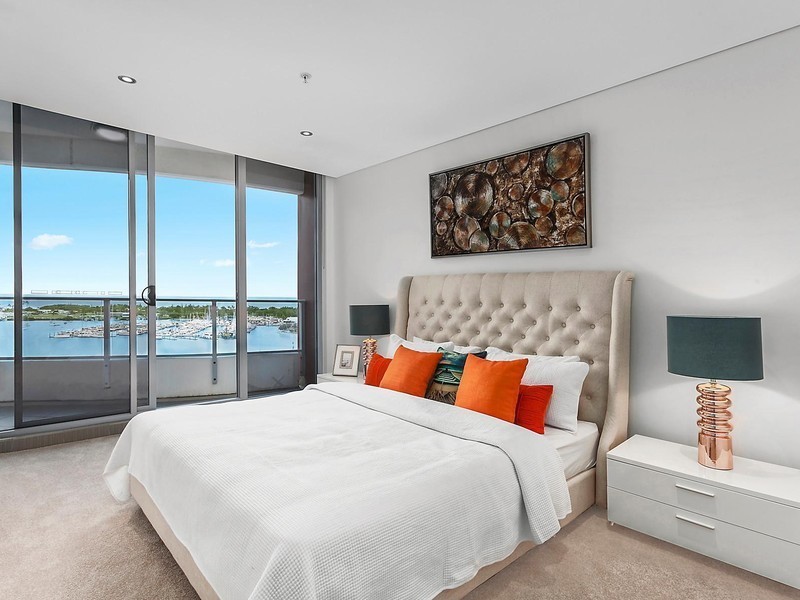 1703/4 Como Crescent, Southport QLD 4215