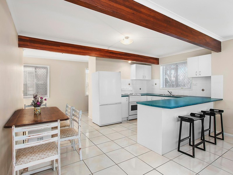 26 Dolphin Avenue, Mermaid Beach QLD 4218