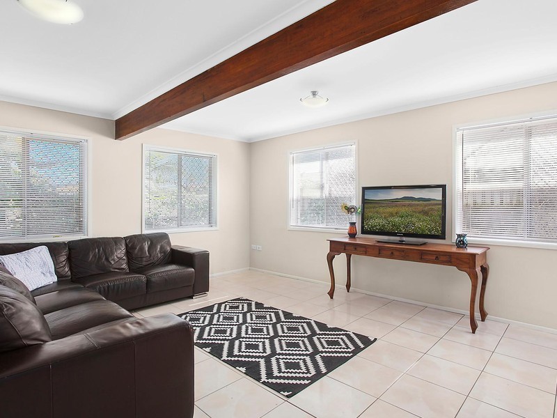 26 Dolphin Avenue, Mermaid Beach QLD 4218