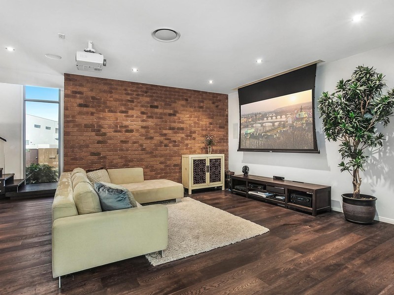 43 Palladium Boulevard, Hope Island QLD 4212