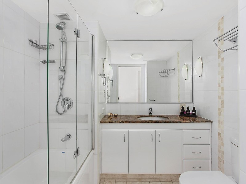 902/3544 Main Beach Parade, Main Beach QLD 4217