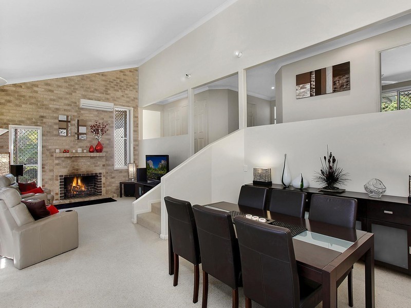 36 Clarence Drive, Helensvale QLD 4212