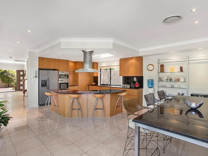 3 Leopard Tree Place, Molendinar QLD 4214