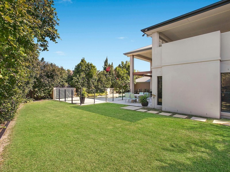 3 Leopard Tree Place, Molendinar QLD 4214