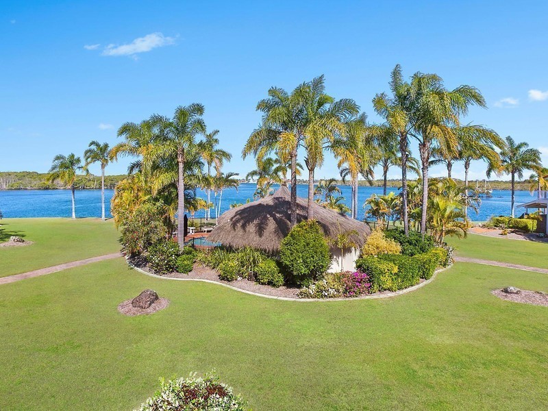 28/81 Boykambil Esplanade, Hope Island QLD 4212