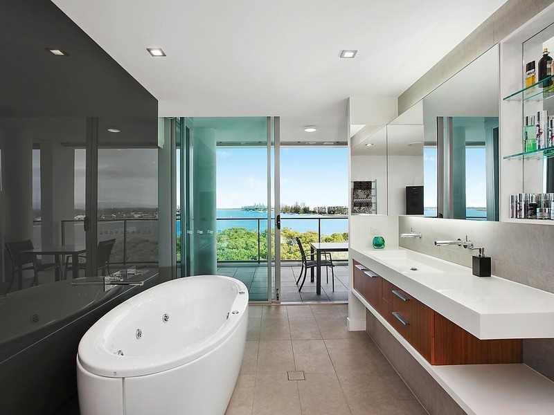 30603/2 Ephraim Island Parade, Paradise Point QLD 4216