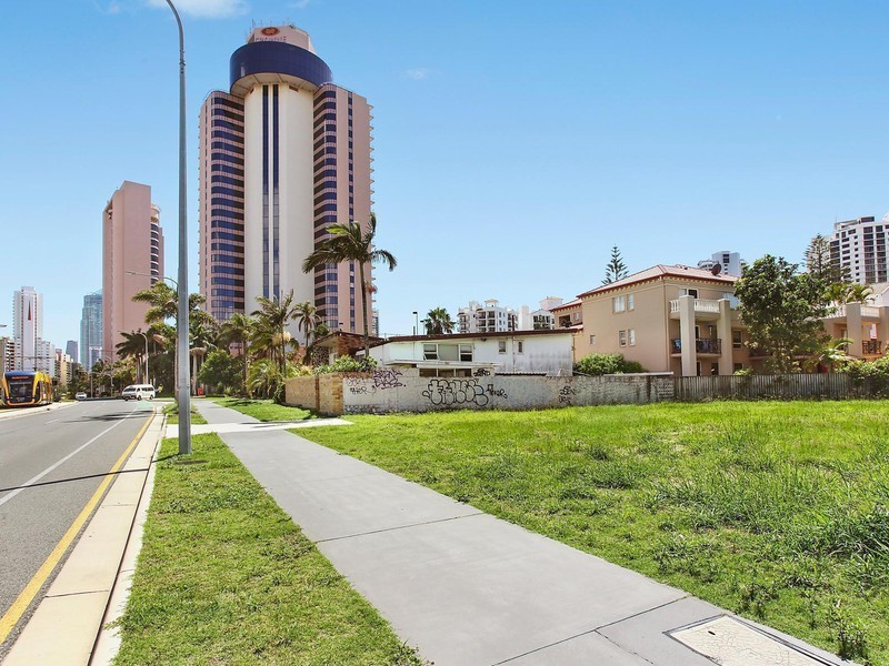 2797 Gold Coast Highway, Broadbeach QLD 4218