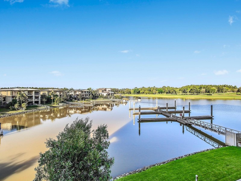 123/135 Lakelands Drive, Merrimac QLD 4226