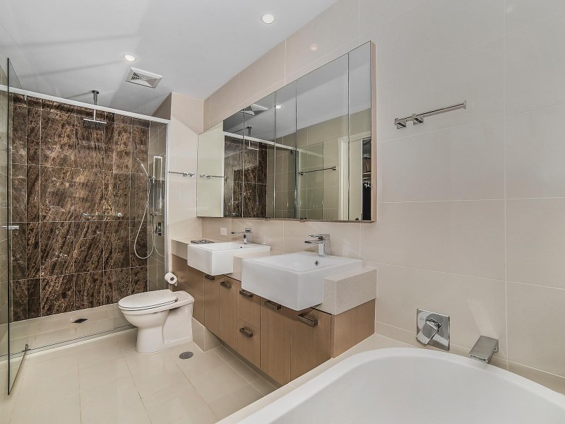 123/135 Lakelands Drive, Merrimac QLD 4226