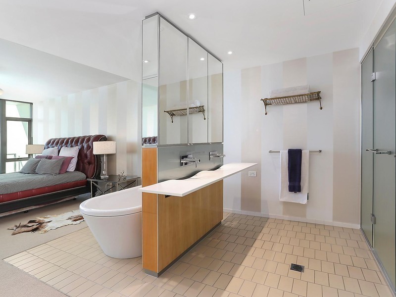 2203/2 Ephraim Island Parade, Paradise Point QLD 4216