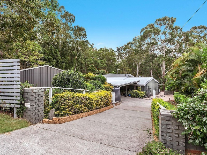 10 Fuchsia Way, Gaven QLD 4211