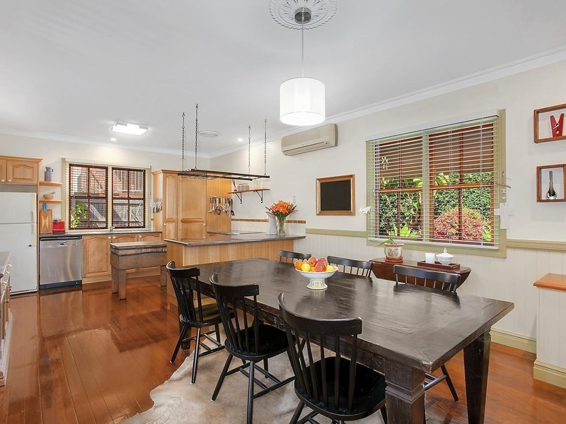 24 Amethyst Court, Carrara QLD 4211