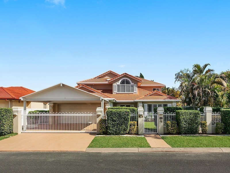 36 Montevideo Drive, Clear Island Waters QLD 4226