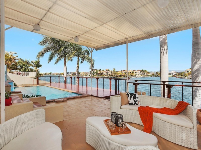 36 Montevideo Drive, Clear Island Waters QLD 4226