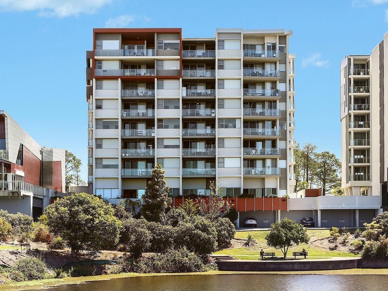 252/129 Laver Drive, Robina QLD 4226