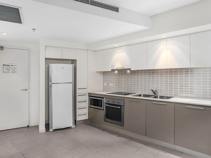 1003/18 Enderley Ave, Surfers Paradise QLD 4217